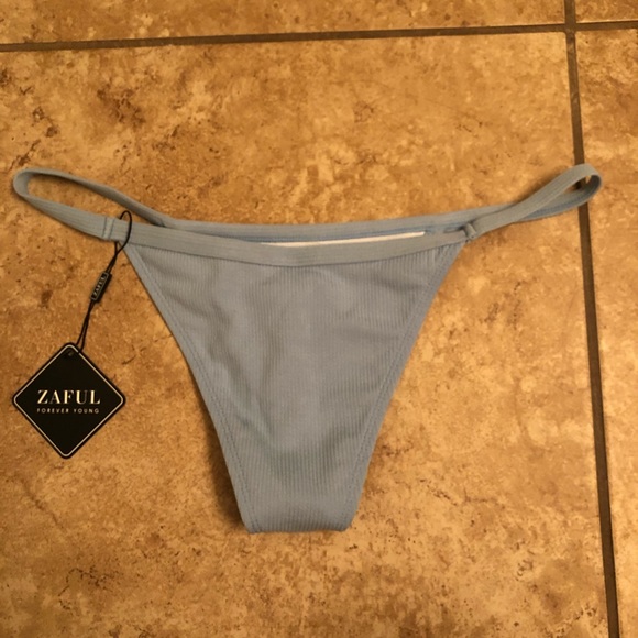 Light Blue Ribbed Hook String Bikini Set - L - Picture 5 of 6